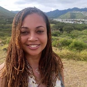 Meet your Posher, Shelitha